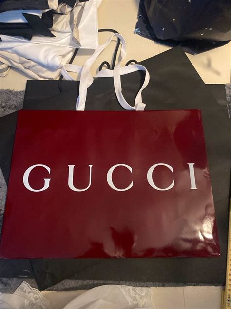 gucci tüte